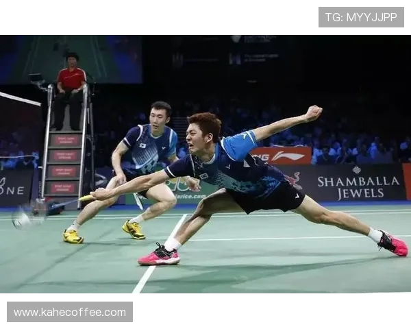 武汉羽毛球队默契配合的背后故事与训练心得分享