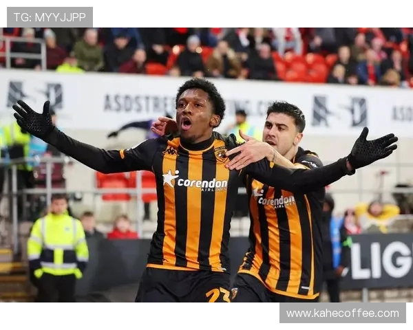 帕奎塔在绿茵场上的闪耀表现引发球迷热议与未来发展潜力的深度分析 帕奎塔在绿茵场上的闪耀表现引发球迷热议与未来发展潜力的深度分析