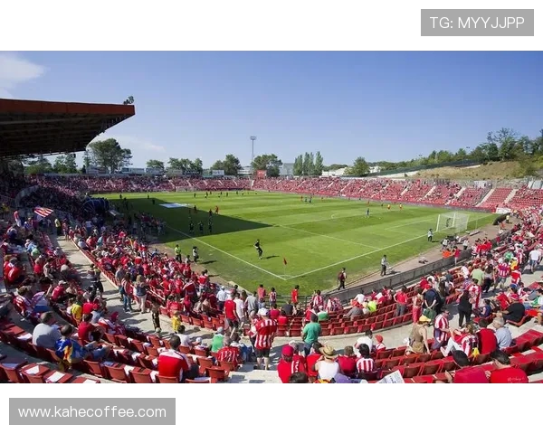 阿雅克肖主场迎战奥尔良争夺联赛关键三分的精彩对决 阿雅克肖主场迎战奥尔良争夺联赛关键三分的精彩对决