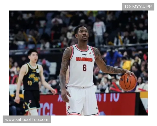 马尚布鲁克斯:从篮球场上的明星到生活中的榜样之路