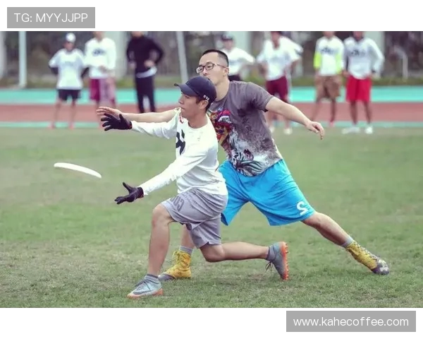 南京飞盘队引领热潮探索飞盘运动的节奏与未来发展之路