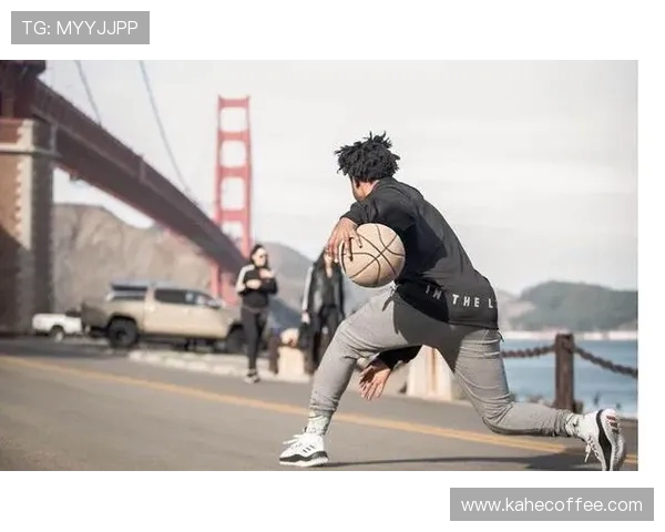 广州滑板队区域防守分析与战术得失探讨