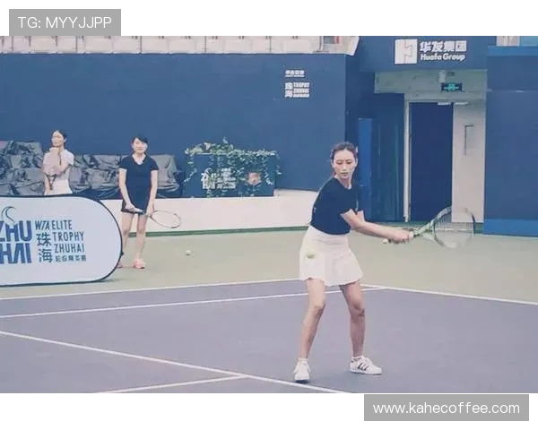 李敏独家分享网球心得与技巧助你提升球技的秘密武器