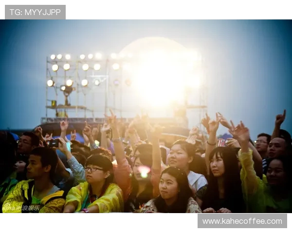 武汉街舞队与南京街舞队的速度较量赛后分析与精彩瞬间回顾